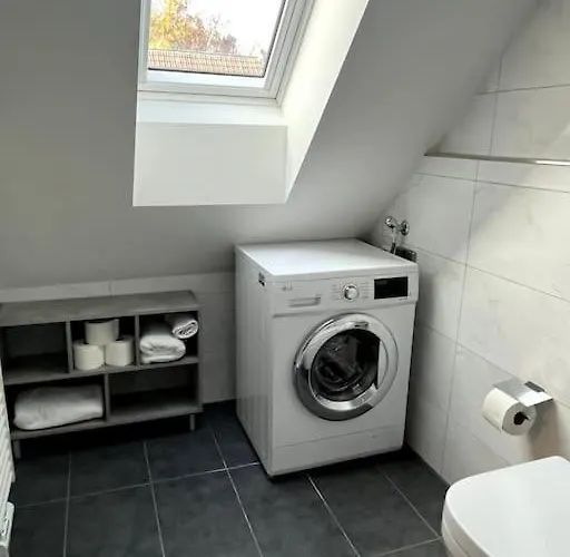 Apartman & Modern Penthouse-studio With Balcony & Air-condition Zürich