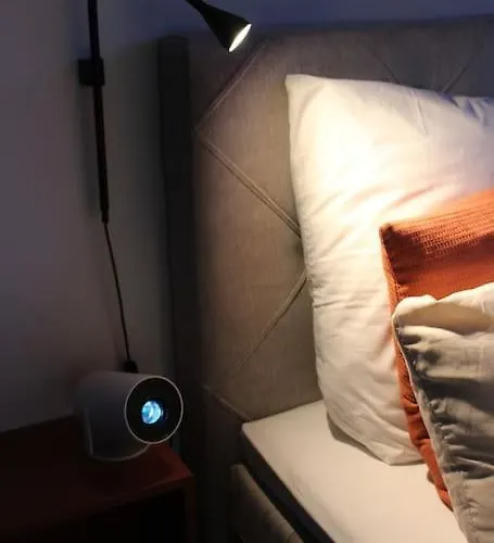 & Modern Penthouse-studio With Balcony & Air-condition Apartman